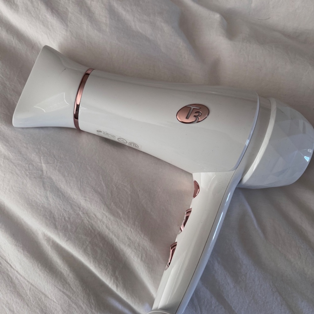 T3 Featherweight Luxe 2i Hair Dryer White Rose Gold Ionic Pro